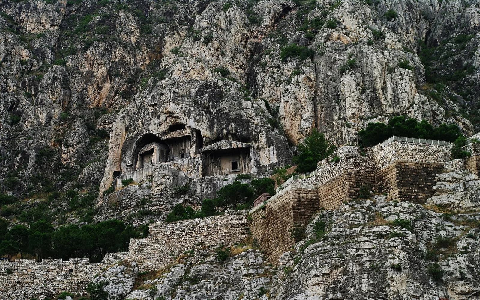 Amasya Kral Kaya Mezarları, Amasya
