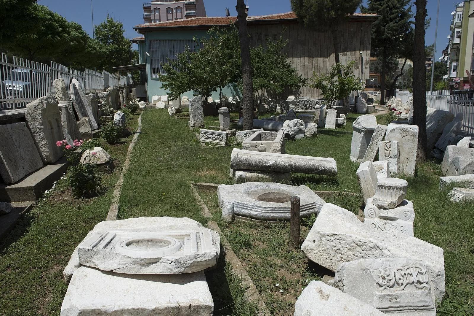 Uşak Arkeoloji Müzesi, Uşak