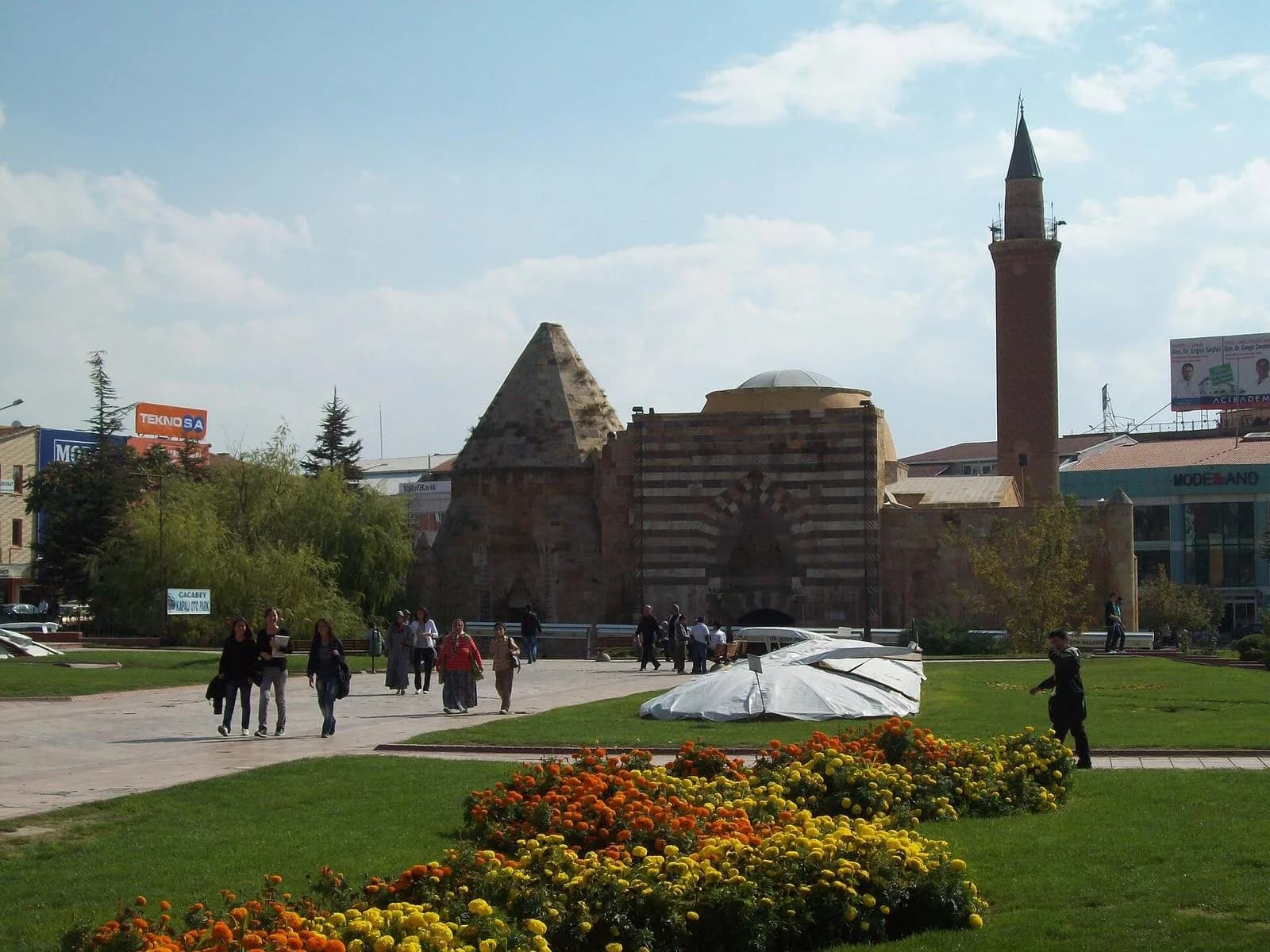 Cacabey Medresesi, Kırşehir