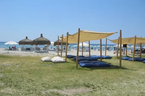 Alaçatı manzarası