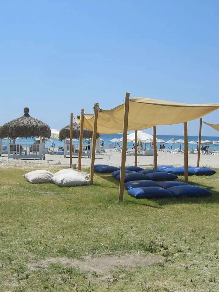 Alaçatı manzarası
