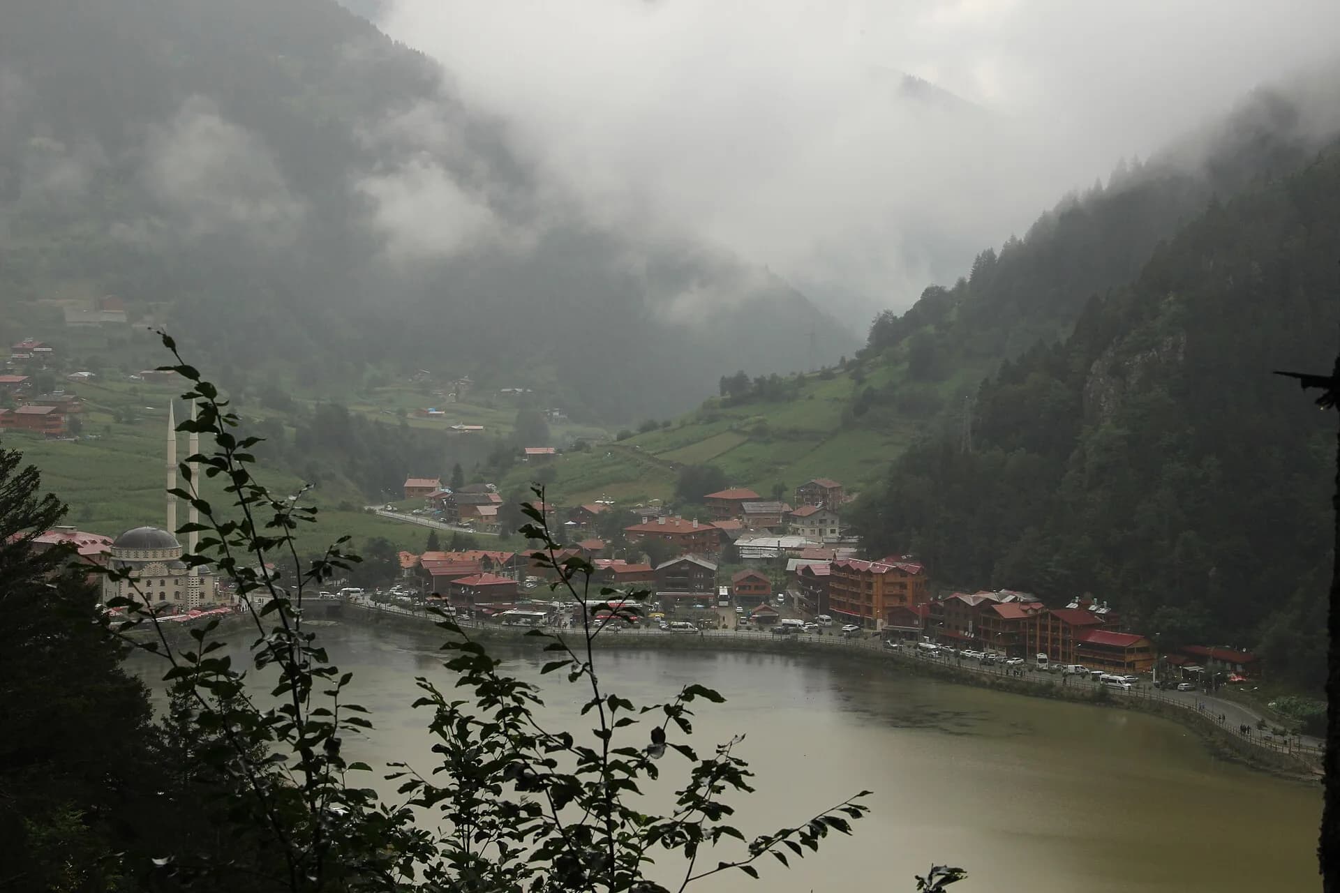 Uzungöl manzarası
